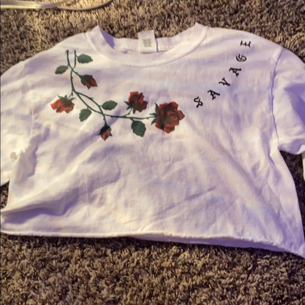 white cropped long tee with roses and print